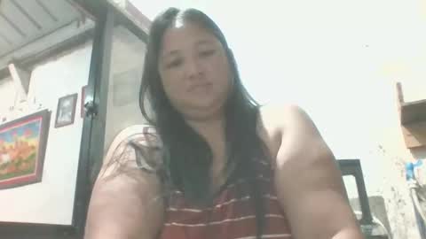 Snapshot of sweetnike chatting on 10/27/25, 10:52 sweetnike online show from 10/27/25, 10:52
