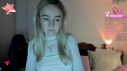 Snapshot of sweetnina_wet chatting on 05/19/26, 09:43 Sweetnina online show from 05/19/26, 09:43