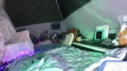 April online show from 11/11/25, 01:49