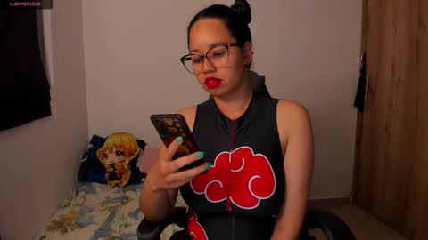 Snapshot of sweetnoah04 chatting on 12/01/25, 12:04 Noah online show from 12/01/25, 12:04