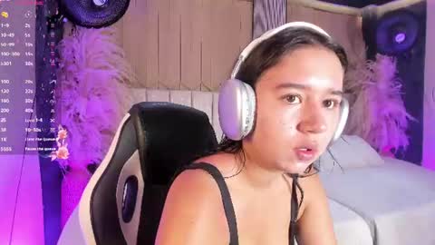 Snapshot of sweetnova_ chatting on 07/02/26, 10:05 Sweet Nova online show from 07/02/26, 10:05