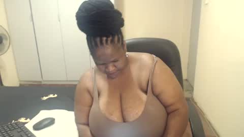 sweetnoziexxx online show from 02/05/25, 09:57