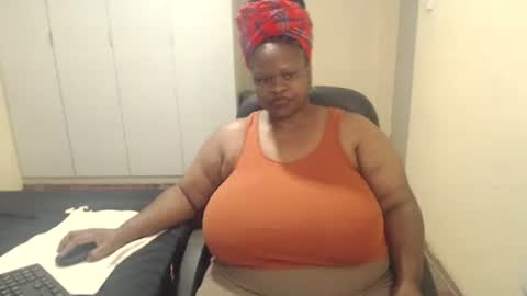 sweetnoziexxx online show from 02/07/25, 10:19