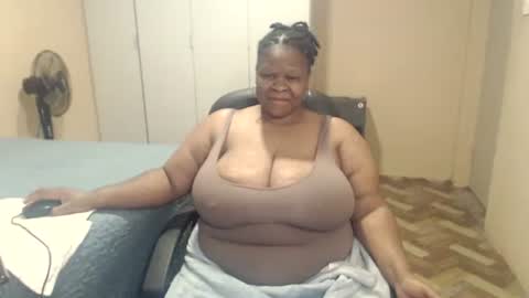 sweetnoziexxx online show from 05/08/26, 07:19