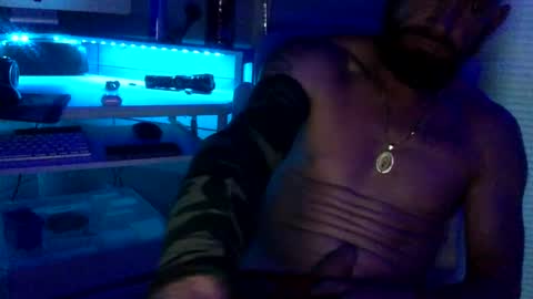 Snapshot of sweetnsexy95 chatting on 02/01/25, 02:56 WeAim2PZzz online show from 02/01/25, 02:56