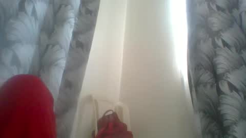 Snapshot of sweetpasion2 chatting on 09/16/25, 06:58 sweetpasion2 online show from 09/16/25, 06:58