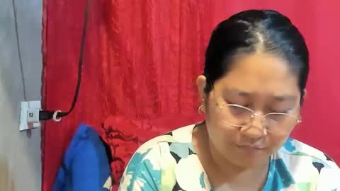 Snapshot of sweetpilipina88 chatting on 02/23/26, 11:46 MIA online show from 02/23/26, 11:46