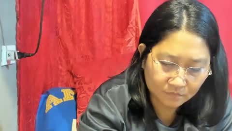 Snapshot of sweetpilipina88 chatting on 02/24/26, 11:52 MIA online show from 02/24/26, 11:52