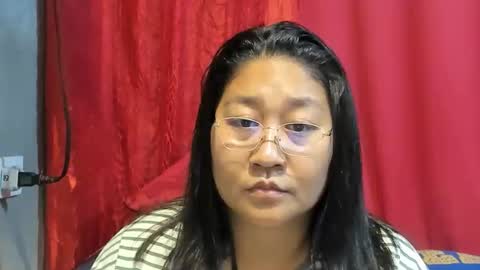 Snapshot of sweetpilipina88 chatting on 03/27/26, 01:11 MIA online show from 03/27/26, 01:11