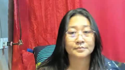 Snapshot of sweetpilipina88 chatting on 05/01/26, 01:54 MIA online show from 05/01/26, 01:54