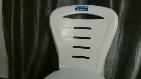 slim ivy online show from 11/29/25, 04:37