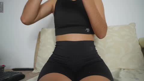 Snapshot of sweetpussyhot_ chatting on 02/19/25, 09:39 Hello Welcome Im here from WEDNESDAY to SUNDAY 430am to  830am and 3  to 7  timeMONDAY and TUESDAY i rest online show from 02/19/25, 09:39