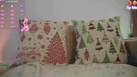 Snapshot of sweetpussyhot_ chatting on 10/15/25, 09:31 Hello Welcome Im here from WEDNESDAY to SUNDAY 430am to  830am and 3  to 7  timeMONDAY and TUESDAY i rest online show from 10/15/25, 09:31