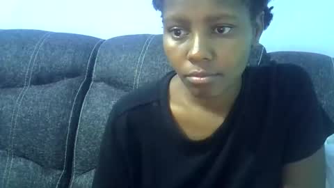 Snapshot of sweetqueen20 chatting on 03/12/26, 02:50 queen online show from 03/12/26, 02:50