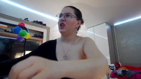 SweetRaisa online show from 01/15/25, 08:48