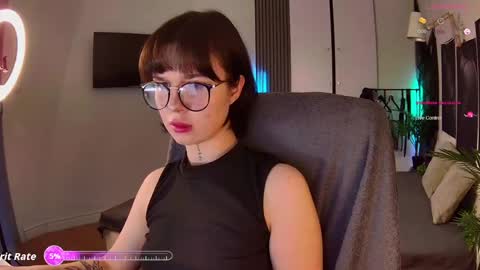 Snapshot of sweetriso chatting on 05/25/26, 08:37 Alice online show from 05/25/26, 08:37
