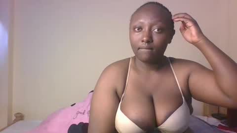 Snapshot of sweetrose2049 chatting on 03/03/26, 07:25 Rose Watetu online show from 03/03/26, 07:25