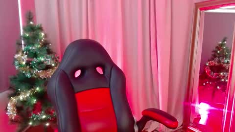 Rubi online show from 12/14/25, 04:56