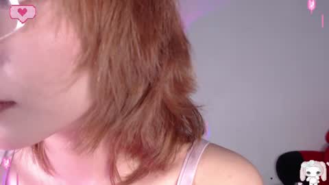 Snapshot of sweetsakuradoll chatting on 06/12/26, 09:25 . . . . . . . . online show from 06/12/26, 09:25