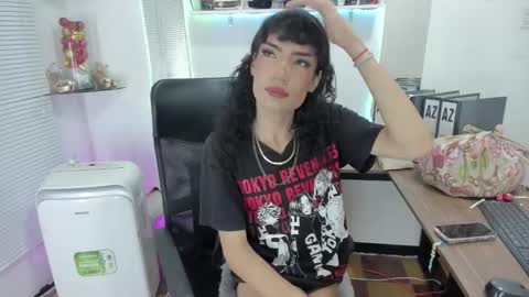 Snapshot of sweetsamy39715 chatting on 01/08/25, 01:31 sweetsamy39715 online show from 01/08/25, 01:31