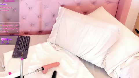 Sharon  online show from 12/04/24, 01:42