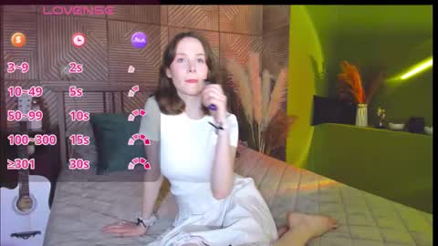 Alice online show from 09/14/25, 01:32