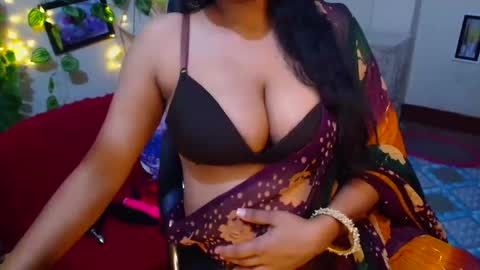 SweetSour online show from 12/22/25, 02:03