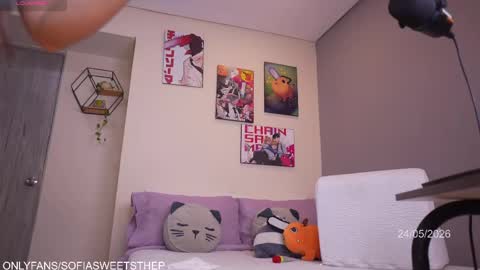 Snapshot of sweetsthep22 chatting on 05/27/26, 05:15 Sofia online show from 05/27/26, 05:15