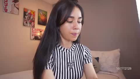 Snapshot of sweetsthep22 chatting on 07/17/26, 01:12 Sofia online show from 07/17/26, 01:12