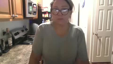 Snapshot of sweetsugar1979 chatting on 11/04/25, 07:02 sweetsugar1979 online show from 11/04/25, 07:02