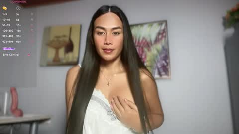 Snapshot of sweetsugar_xx chatting on 03/26/26, 12:00 Sugar online show from 03/26/26, 12:00