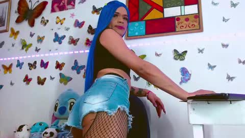 sweetsultrysiren online show from 02/20/25, 05:23