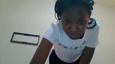 Snapshot of sweett_kimmie chatting on 04/05/26, 05:37 sweett_kimmie online show from 04/05/26, 05:37