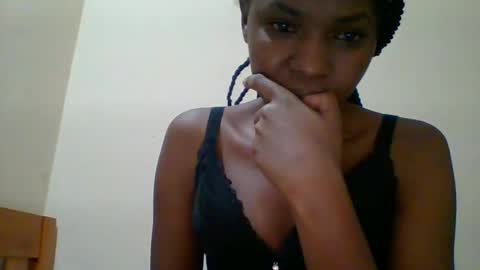 Snapshot of sweett_kimmie chatting on 04/09/26, 08:14 sweett_kimmie online show from 04/09/26, 08:14