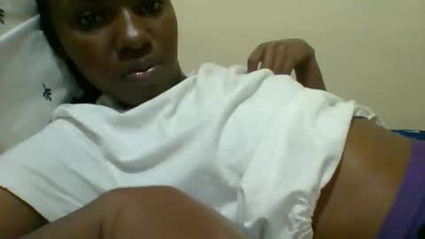 Snapshot of sweett_kimmie chatting on 05/10/26, 07:08 sweett_kimmie online show from 05/10/26, 07:08
