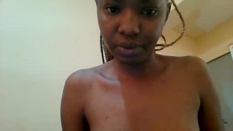 sweett_kimmie online show from 06/26/26, 08:19