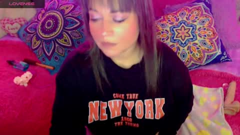 Snapshot of sweett_martina chatting on 02/10/25, 05:03 martina online show from 02/10/25, 05:03