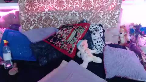 martina online show from 07/30/26, 12:31