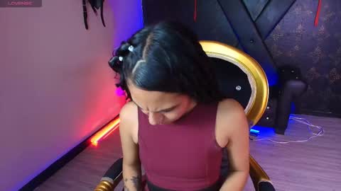 Snapshot of sweett_pleasure chatting on 03/04/26, 04:13 Sweett pleasure online show from 03/04/26, 04:13