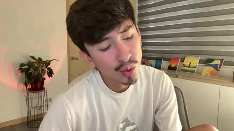 Andy  online show from 10/28/25, 06:10