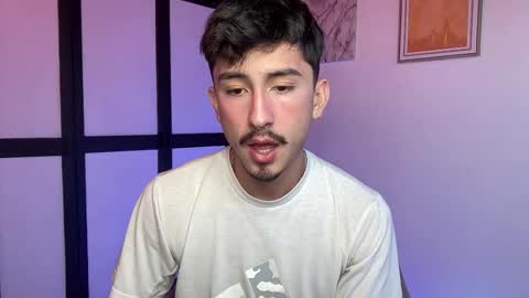 Snapshot of sweettaaron chatting on 01/12/26, 10:37 Andy online show from 01/12/26, 10:37