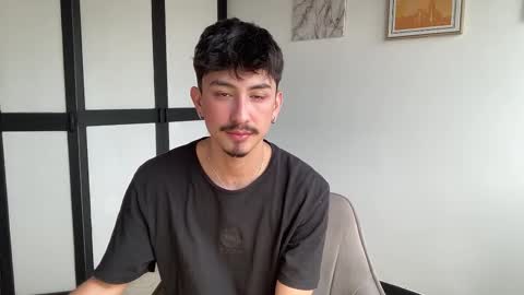 Snapshot of sweettaaron chatting on 02/24/26, 07:01 Andy online show from 02/24/26, 07:01