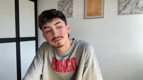 Snapshot of sweettaaron chatting on 02/27/26, 07:36 Andy online show from 02/27/26, 07:36