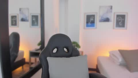 Tammy online show from 12/28/24, 07:43