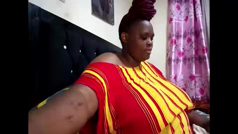 PEACHES online show from 02/07/26, 07:06