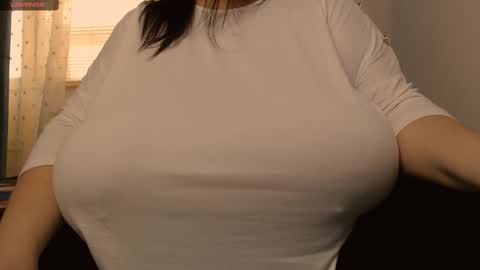 Maya online show from 02/09/25, 10:09