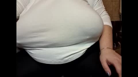 Maya online show from 02/16/25, 03:05