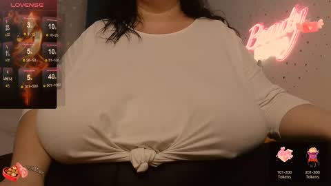 Maya online show from 02/26/25, 07:27