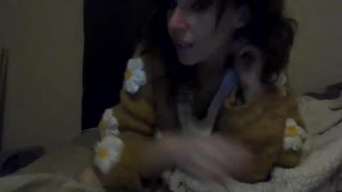 Snapshot of sweettoothtrixie chatting on 12/28/24, 04:41 Sweet Tooth Trixie online show from 12/28/24, 04:41