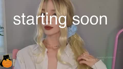 Elis  a little vacation Ill be here Saturday my schedules in bio online show from 11/02/25, 08:39